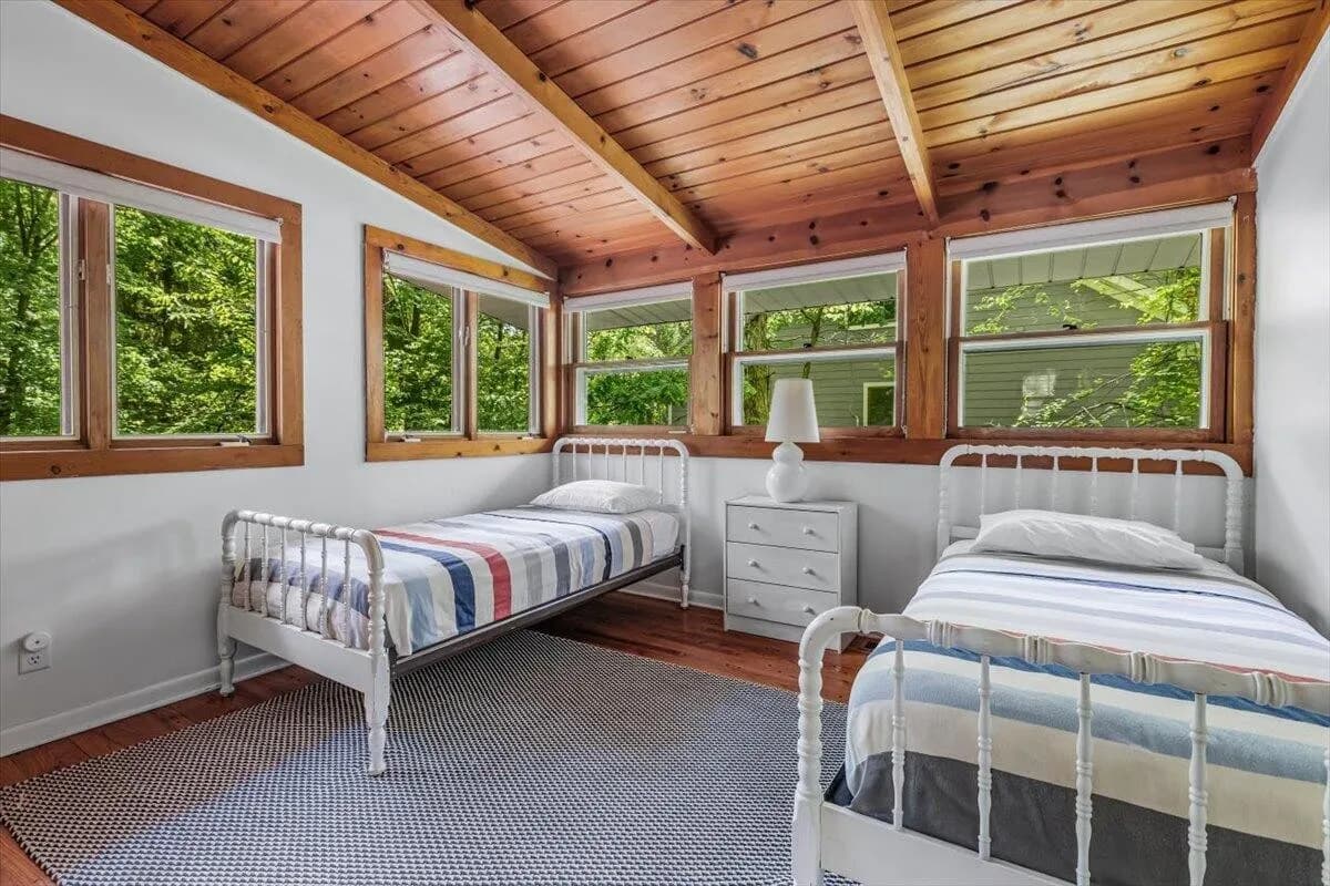 Twin Bedroom with Wood Ceiling & Windows
